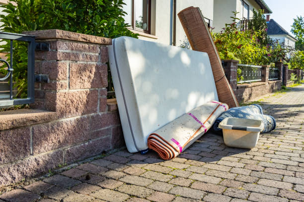 Best Carpet Removal and Disposal  in North Seekonk, MA